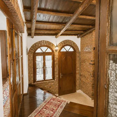 Сasa de vacaciones Guva Stone House Mangalem