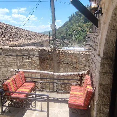 Guva Stone House Mangalem